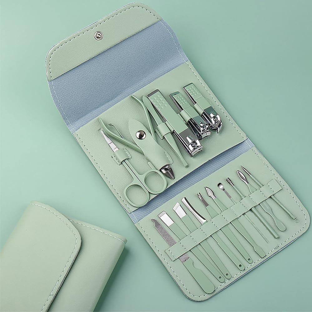 A must-have at home, a 16-piec - Mens Grooming Box のレビューと価格